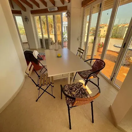Atico El Retiro Apartmán